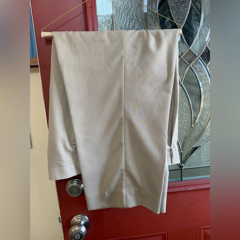 Van Heusen Cream Straight dress pants